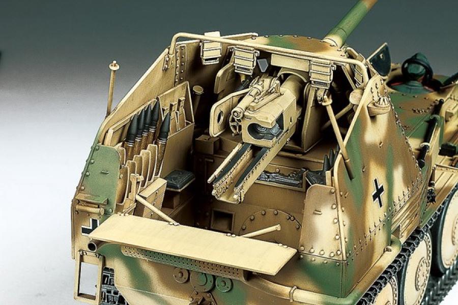 Tamiya 1/35 MARDER III M "Normandy Front" pienoismalli