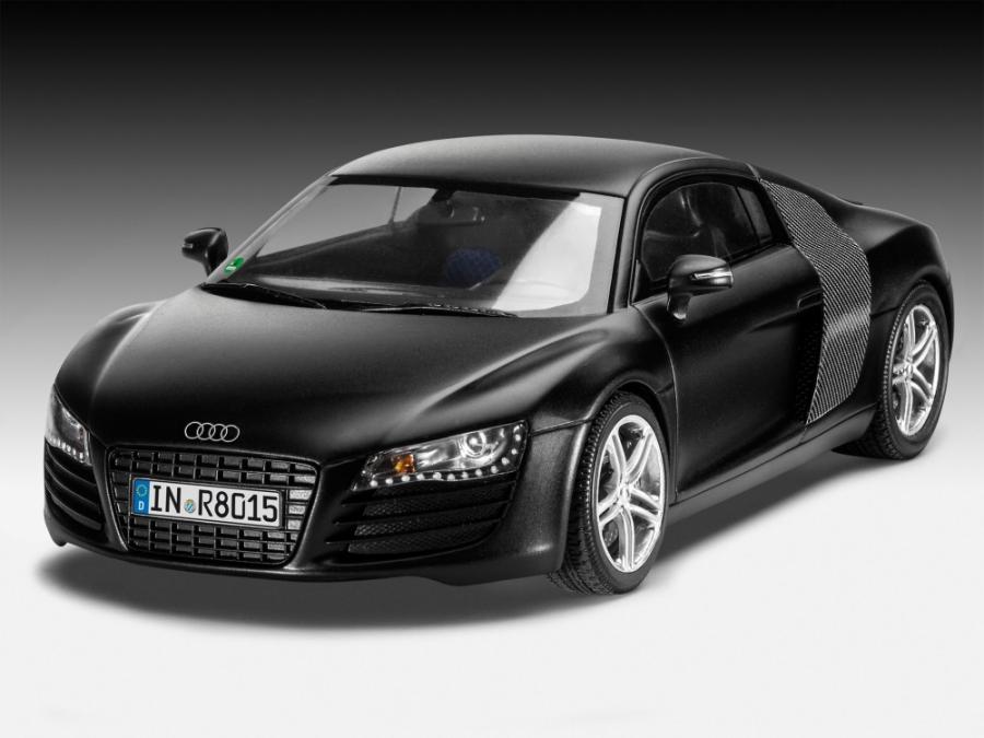 Revell 1:24 AUDI R8