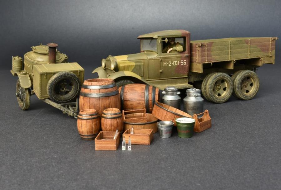 1:35 Soviet 2t Truck AAA Type w/Field Kitchen
