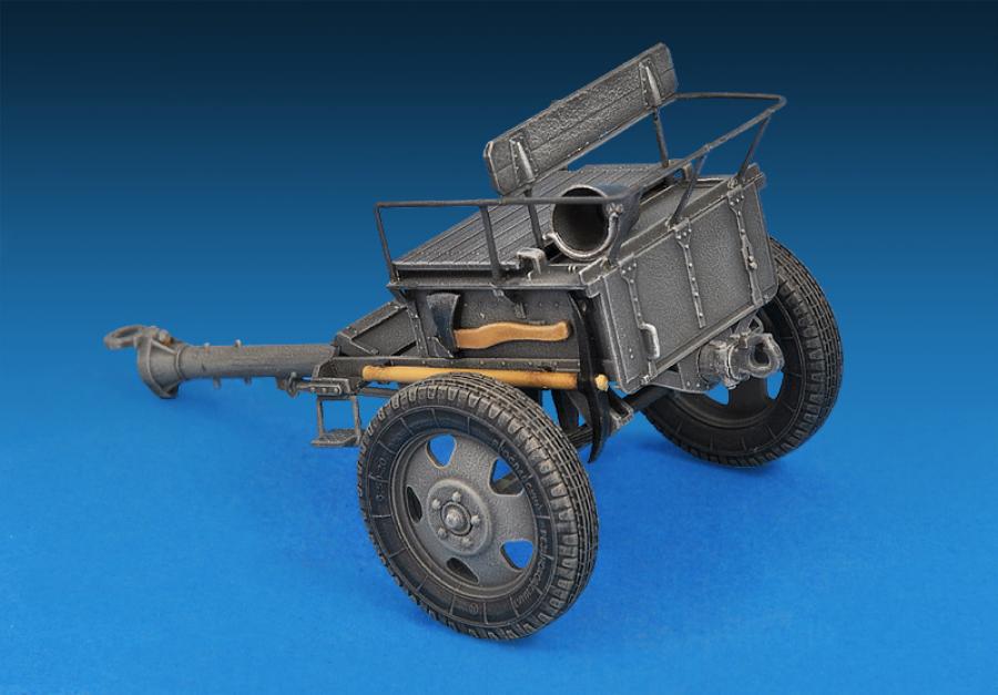 1:35 SOVIET LIMBER 52-R-353M Mod. 1942
