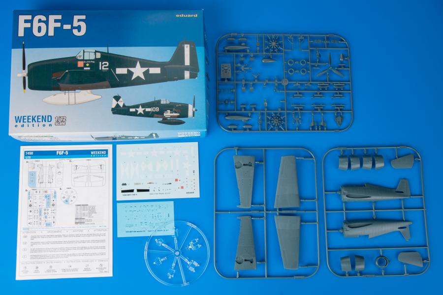 1:72 F6F-5 Weekend Edition