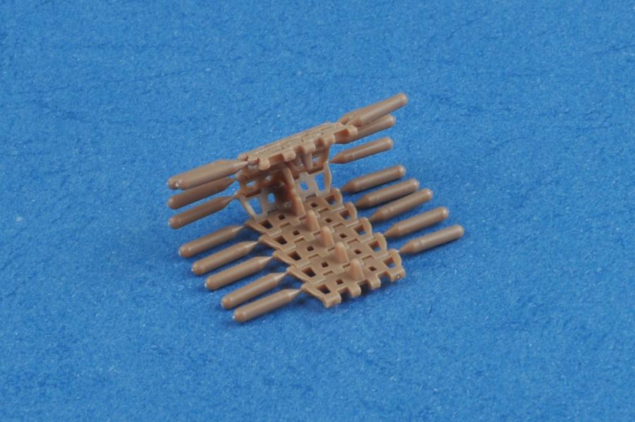 1:35 Soviet T-35 Heavy Tank Track Links