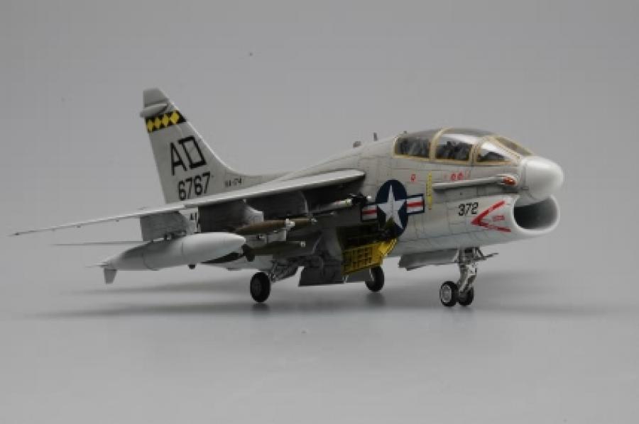 1:72 TA-7C CORSAIR II