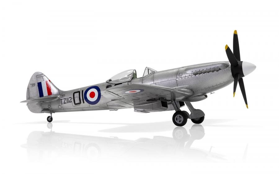 Airfix 1/48 Supermarine Spitfire FR Mk. XIV