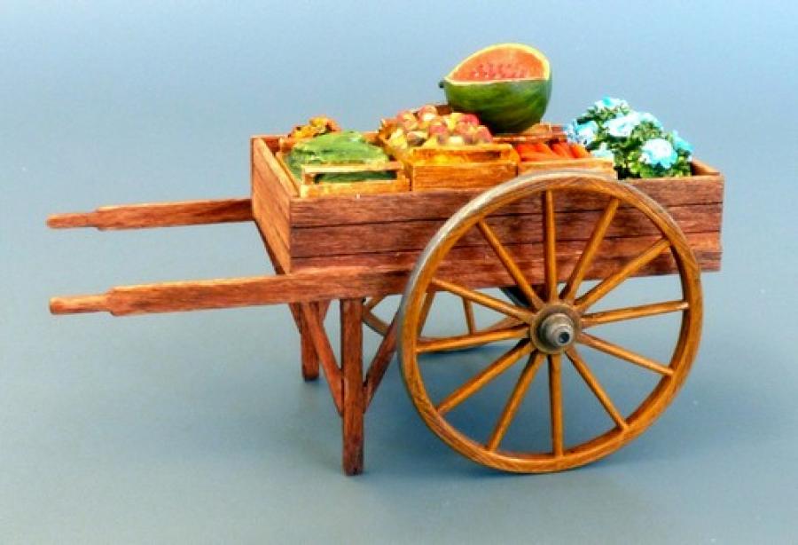 1:35 Greengrocer trolley