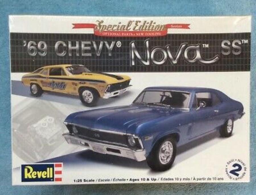 Revell 1/25 1969 CHEVY NOVA SS