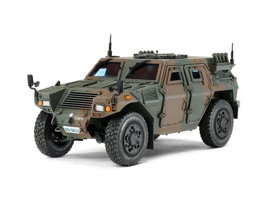 Tamiya 1/35 JGSDF Light Armored Vehicle pienoismalli