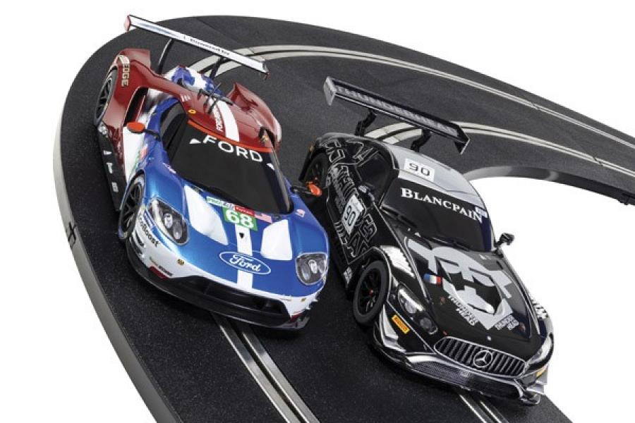 ARC Air World GT (MB AMG GT3 v Ford GT)