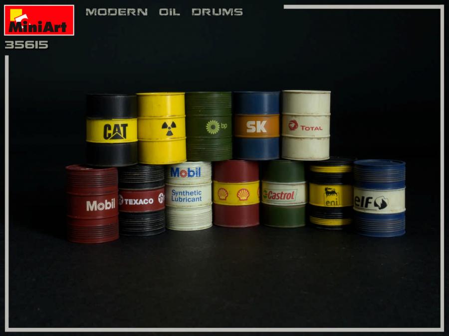 1:35 Modern Oil Drums (200l)