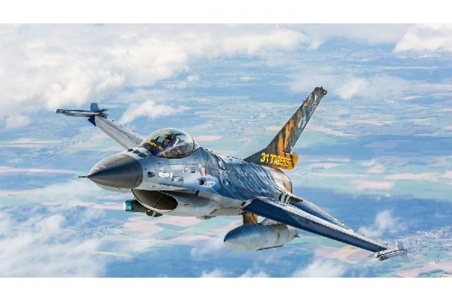 Revell 1:72 F-16 MLU 31 SQN. KLEINE BROGEL