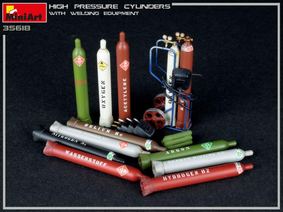 1:35 High Pressure Cylinders w/Welding Equipment
