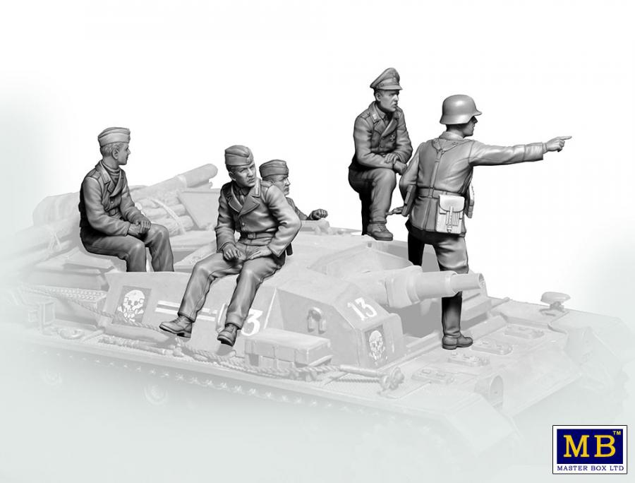 1:35 German StuG III Crew