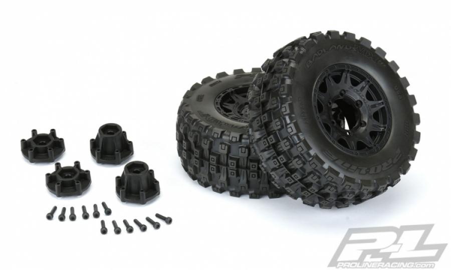 Badlands MX28 HP 2.8" on Wheels with Removable Hex Wheels (2