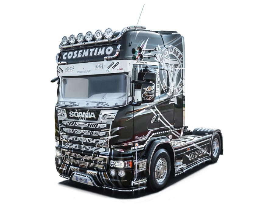 Italeri 1/24 SCANIA R730 STREAMLINE SHOW TRUCKS