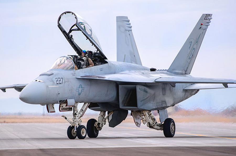 1:48 F/A-18F Super Hornet