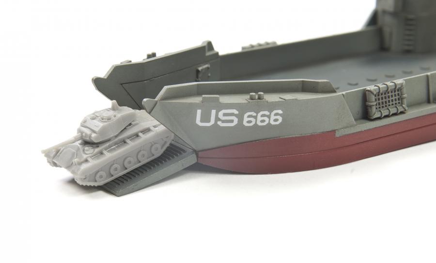 1:350 R.O.C. Navy LCT MK.6 & Vehicles
