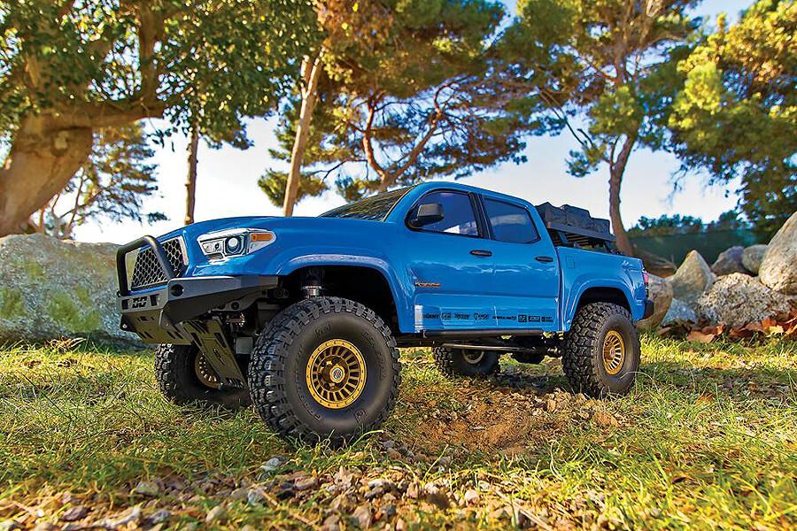 ELEMENT RC ENDURO TRAIL TRUCK KNIGHTRUNNER RTR BLUE EDITION