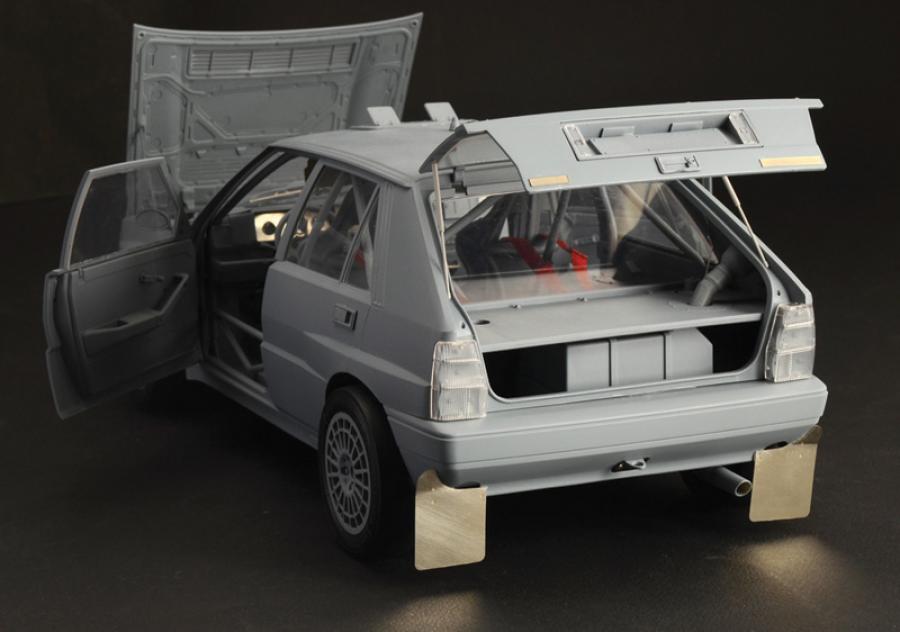 1:12 Lancia Delta HF Integrale 16V