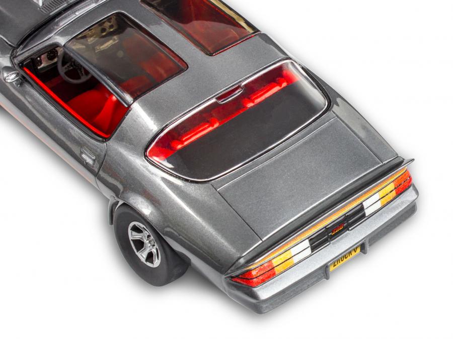 Revell 1/25 Chevrolet Camaro Z-28 1981