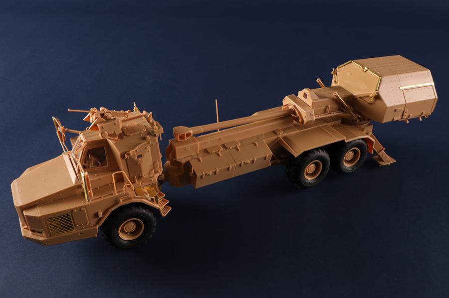 Hobbyboss 1/35 Archer Artillery System FH77BW L52