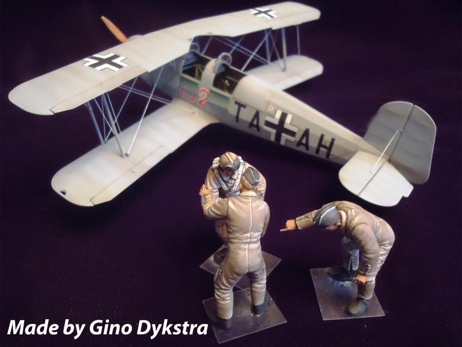 ICM 1:32 Bücker Bü 131D w.German Cadets