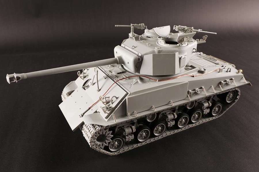 Ilovekit 1/16 M4A3E8 Thunder VII Medium Tank