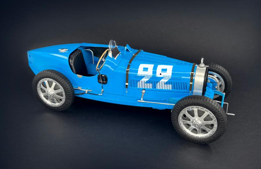 Italeri 1:12 Bugatti 35B, Targa Florio '28 / Monaco GP '30