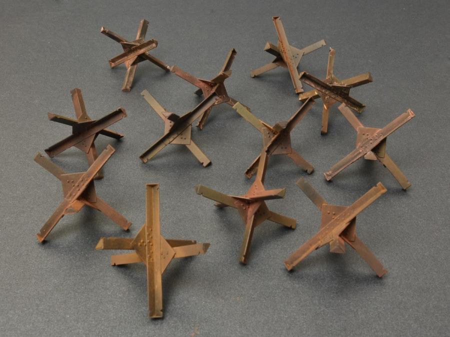 Miniart 1/35 Anti-tank Obstacles