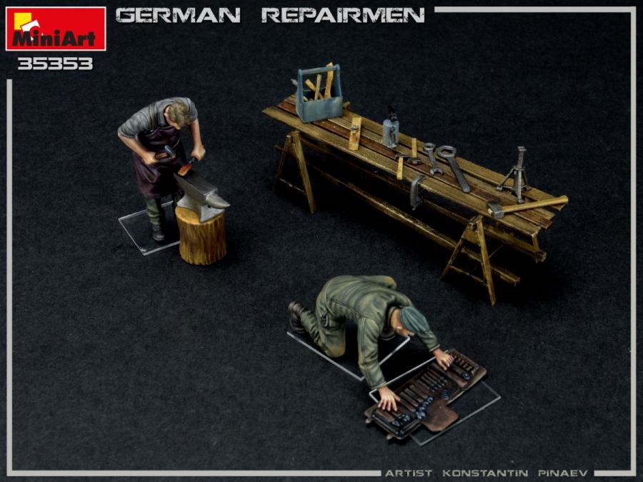 Miniart 1/35 German Repairmen