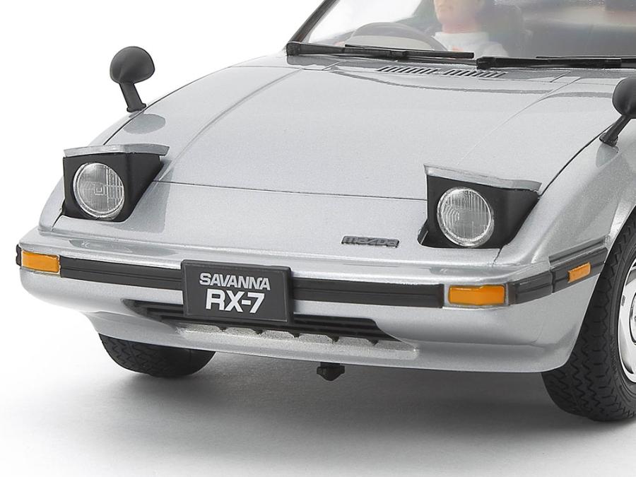 Tamiya 1/24 Mazda Savanna RX-7