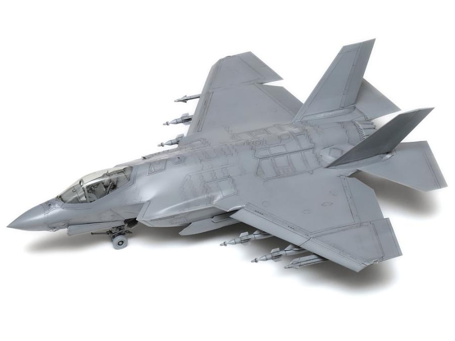 Tamiya 1/48 Lockheed Martin F-35C Lightning II