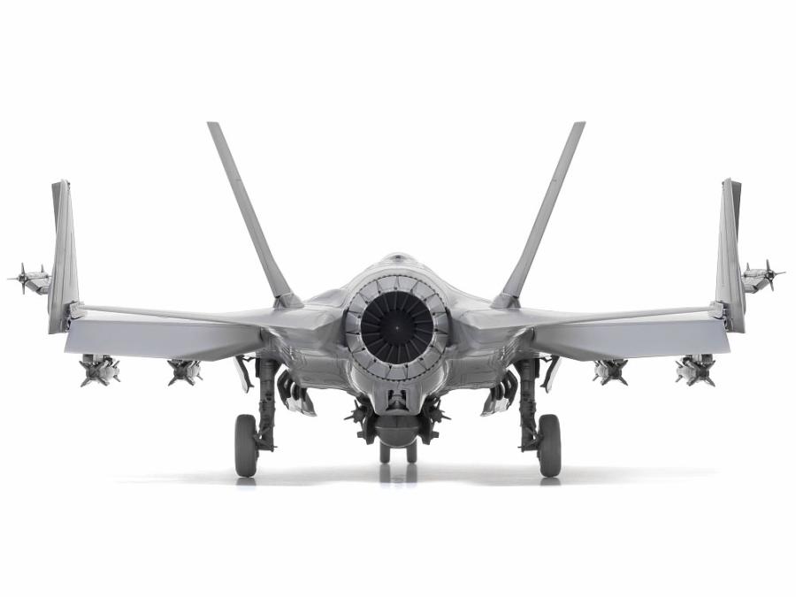 Tamiya 1/48 Lockheed Martin F-35C Lightning II