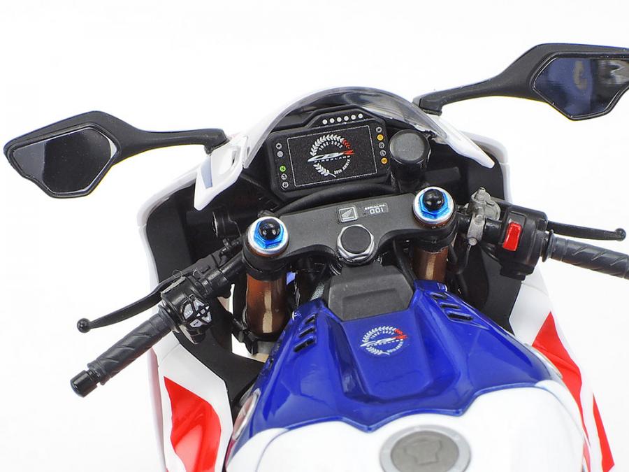 Tamiya 1/12 Honda CBR1000RR-R Fireblade SP 30th Anniversary