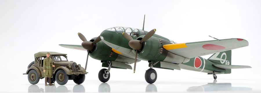 Tamiya 1/48 Mitsubishi Ki-46 III Type 100 & 4x4 Kurogane