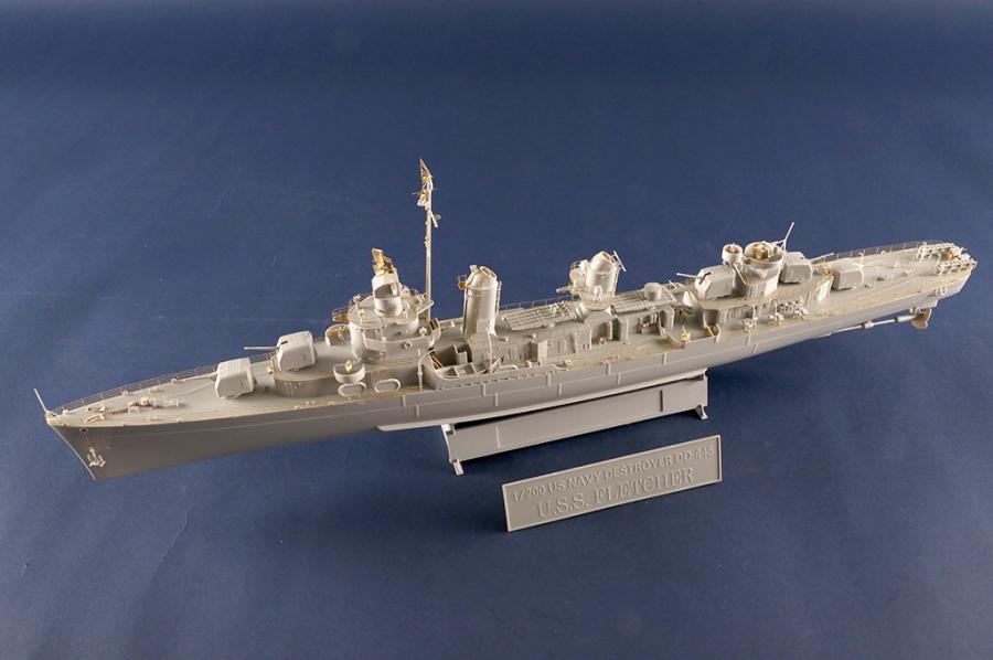 Trumpeter 1/200 USS Fletcher DD-445