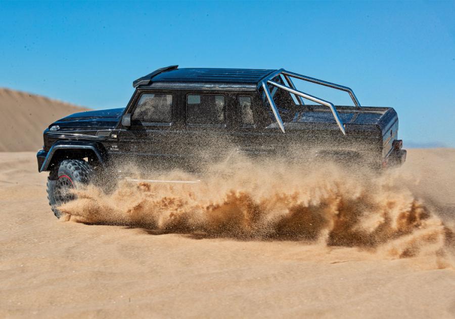 TRX-6 Mercedes-Benz G63 AMG 6X6 TQi RTR Clipless