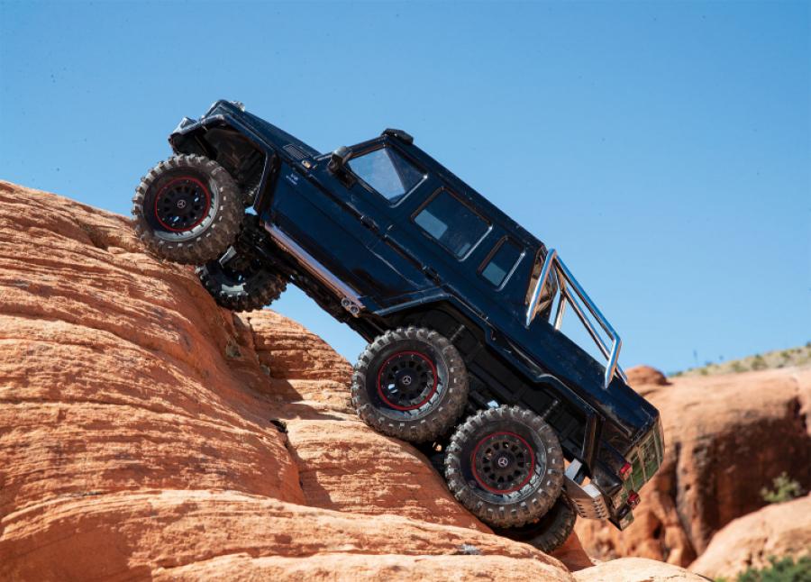 TRX-6 Mercedes-Benz G63 AMG 6X6 TQi RTR Clipless
